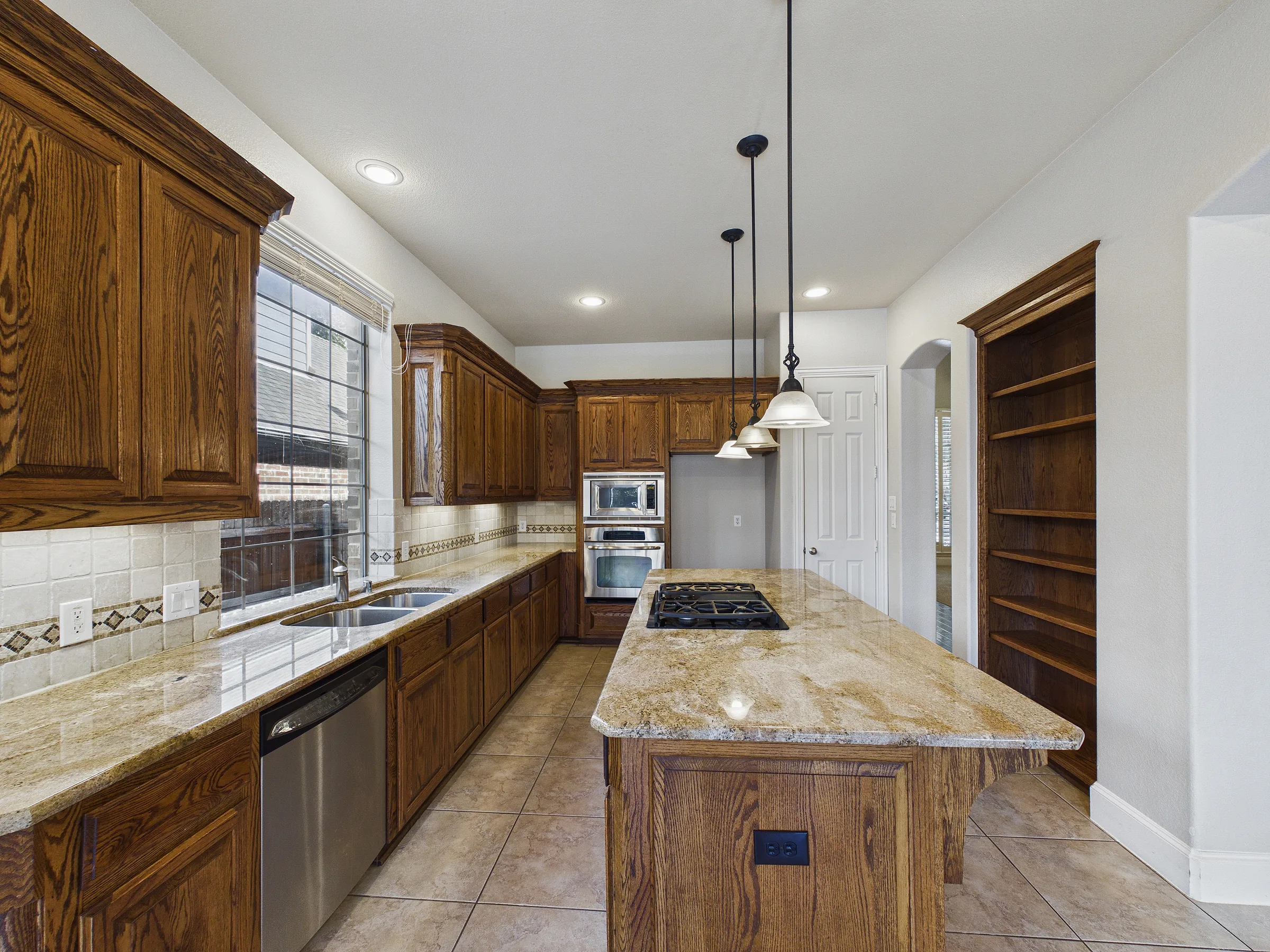 6400 Castle Rock Circle, McKinney, Texas 75071